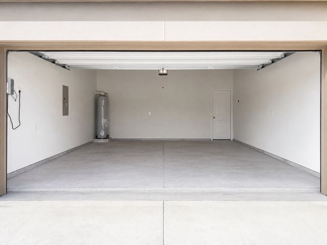 8381 ROCKHOPPER Lane, Garland, TX 75043