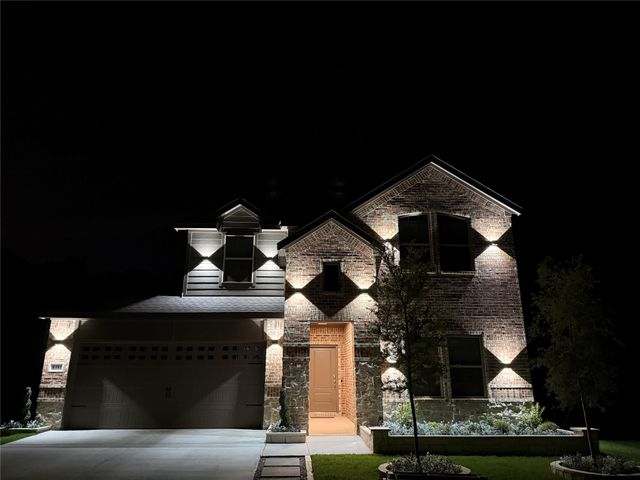 8381 ROCKHOPPER Lane, Garland, TX 75043