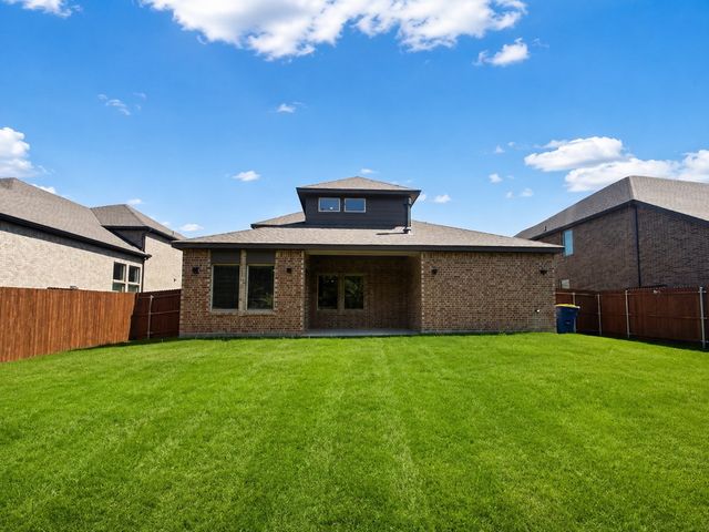 8381 ROCKHOPPER Lane, Garland, TX 75043
