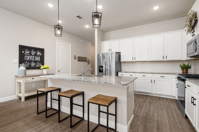 1320 Rosebush Road, Aubrey, TX 76227