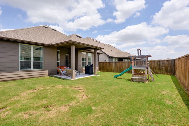 1320 Rosebush Road, Aubrey, TX 76227