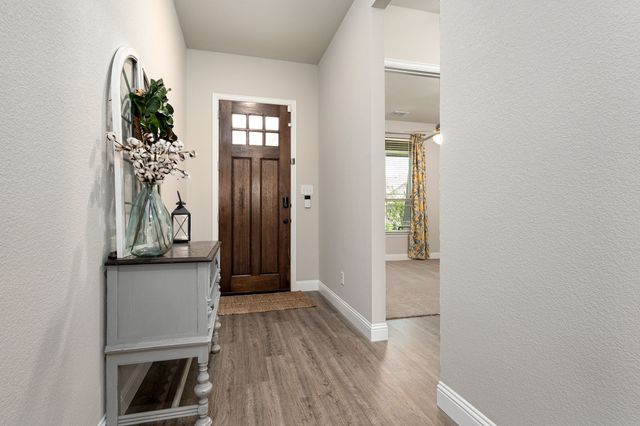 1320 Rosebush Road, Aubrey, TX 76227