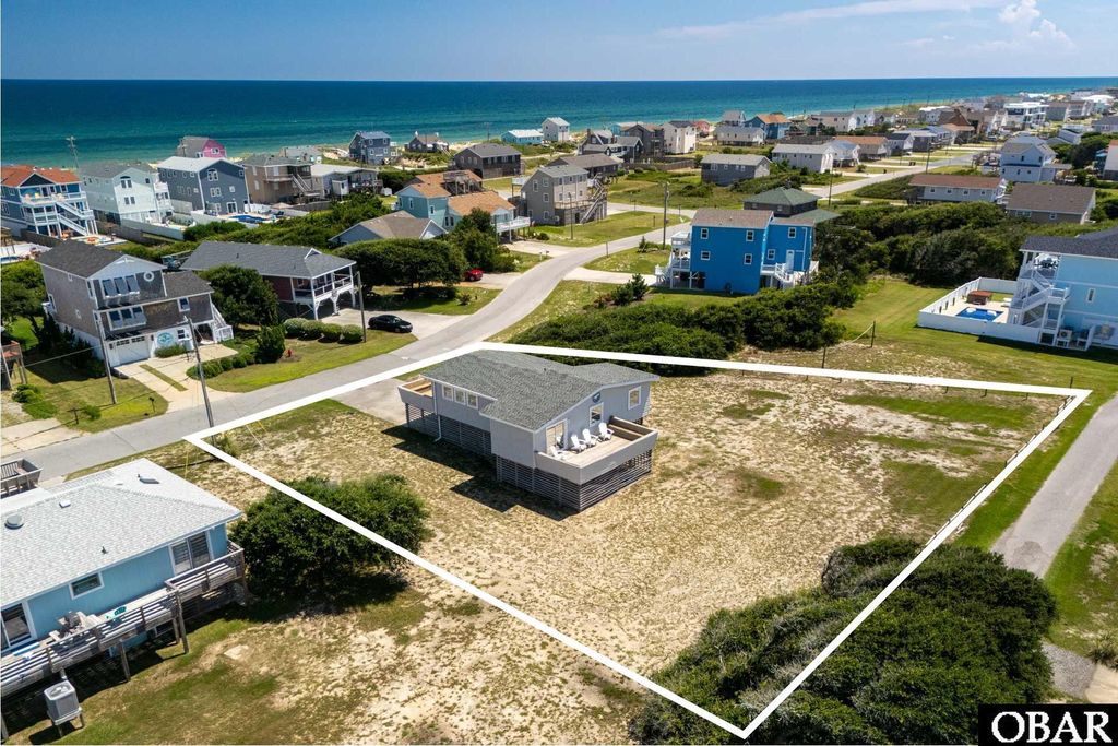 Image 2 of property listing at 4212 Lindbergh Avenue, Kitty Hawk, NC 27949