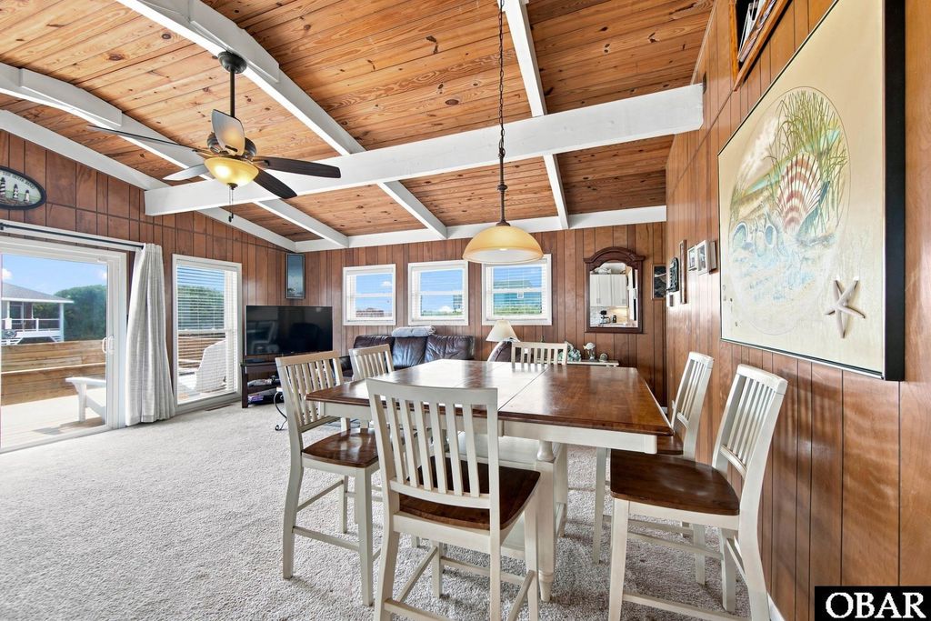 Image 15 of property listing at 4212 Lindbergh Avenue, Kitty Hawk, NC 27949