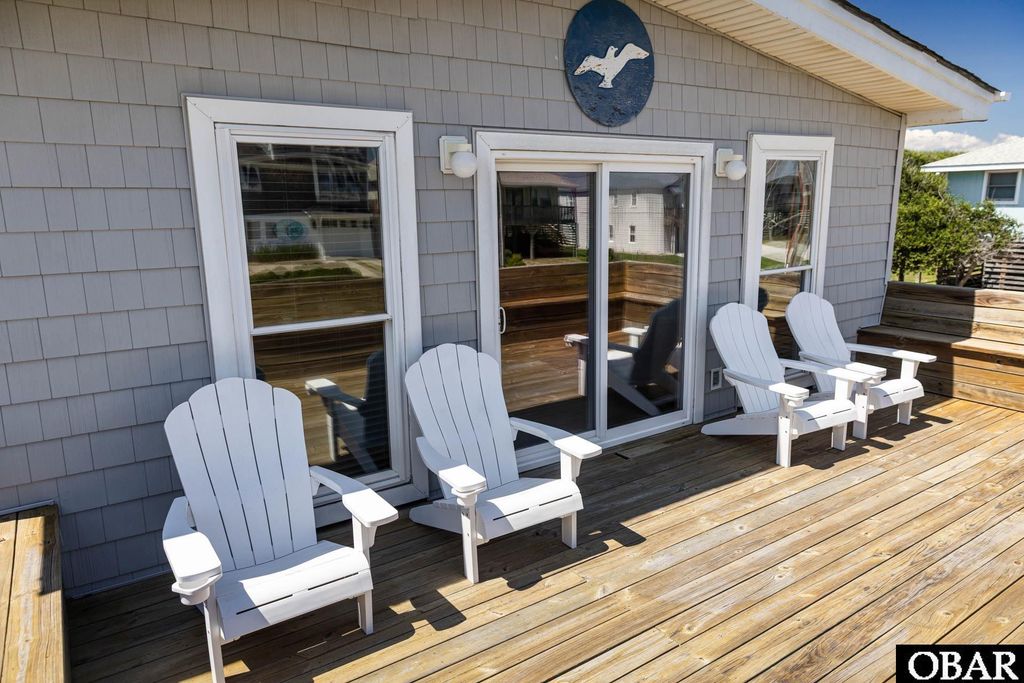 Image 29 of property listing at 4212 Lindbergh Avenue, Kitty Hawk, NC 27949