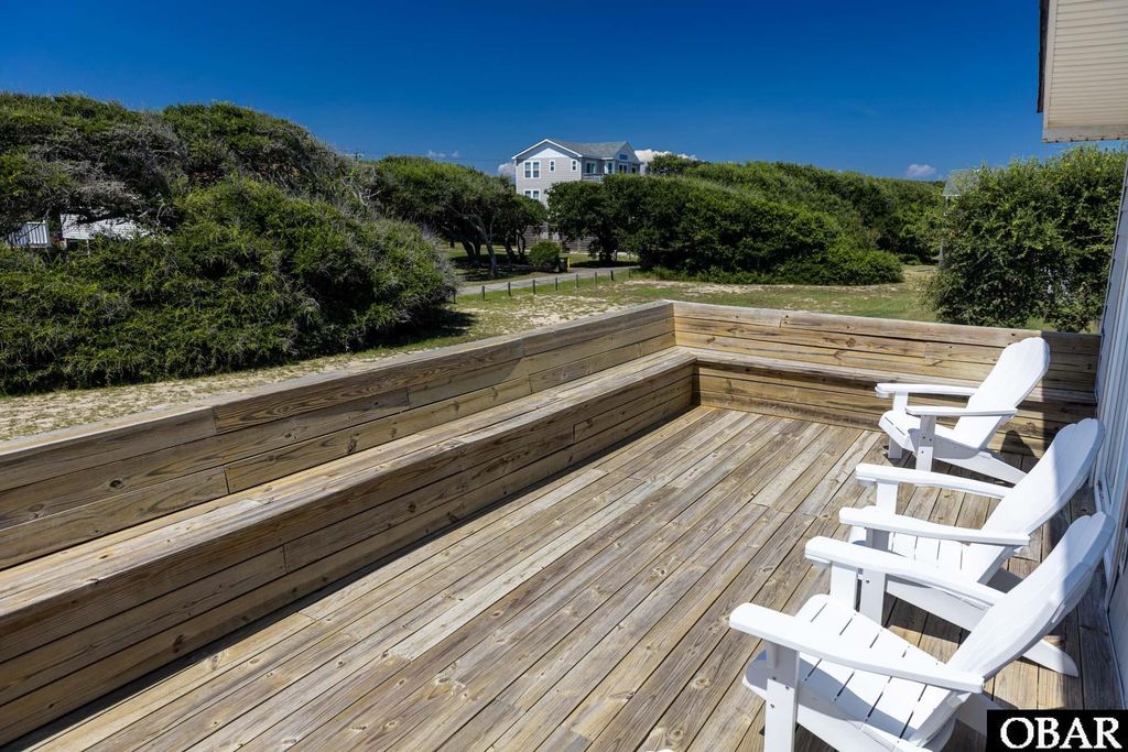 Image 31 of property listing at 4212 Lindbergh Avenue, Kitty Hawk, NC 27949