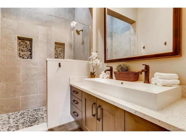 125 Lake Ridge Cir G-1868, Keystone, CO 80435