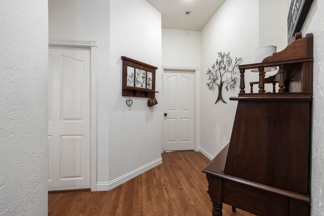 4345 E Cromwell Street, Springfield, MO 65802