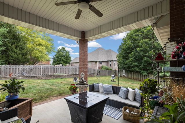 4345 E Cromwell Street, Springfield, MO 65802