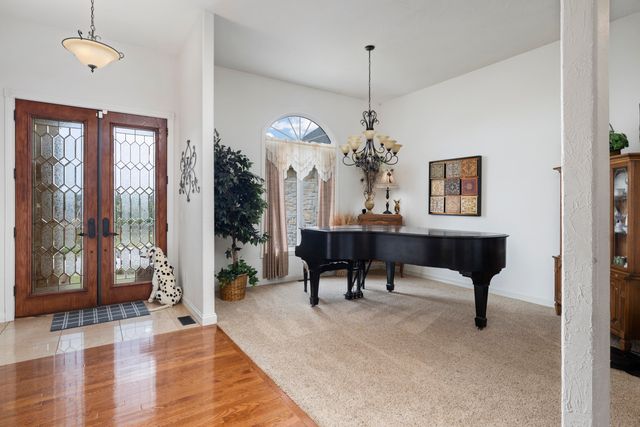 4345 E Cromwell Street, Springfield, MO 65802