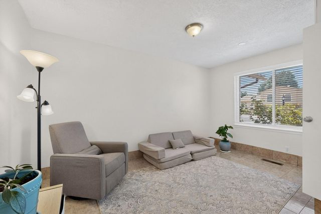 1914 Father Sky Street NE, Albuquerque, NM 87112