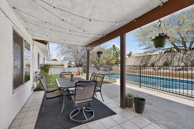 1914 Father Sky Street NE, Albuquerque, NM 87112