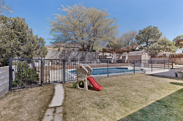 1914 Father Sky Street NE, Albuquerque, NM 87112