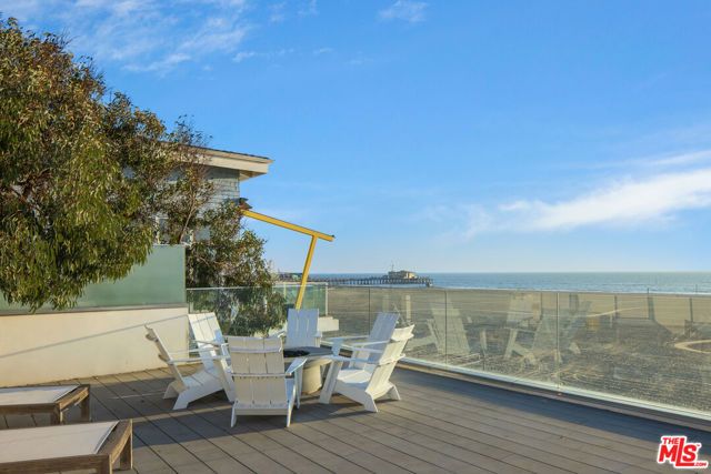 1347 Palisades Beach Road, Santa Monica, CA 90401