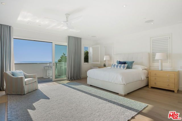 1347 Palisades Beach Road, Santa Monica, CA 90401