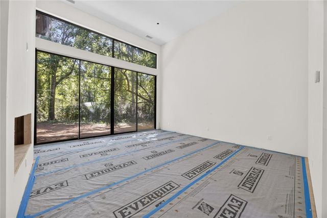 7060 Bells Way, Fairburn, GA 30213
