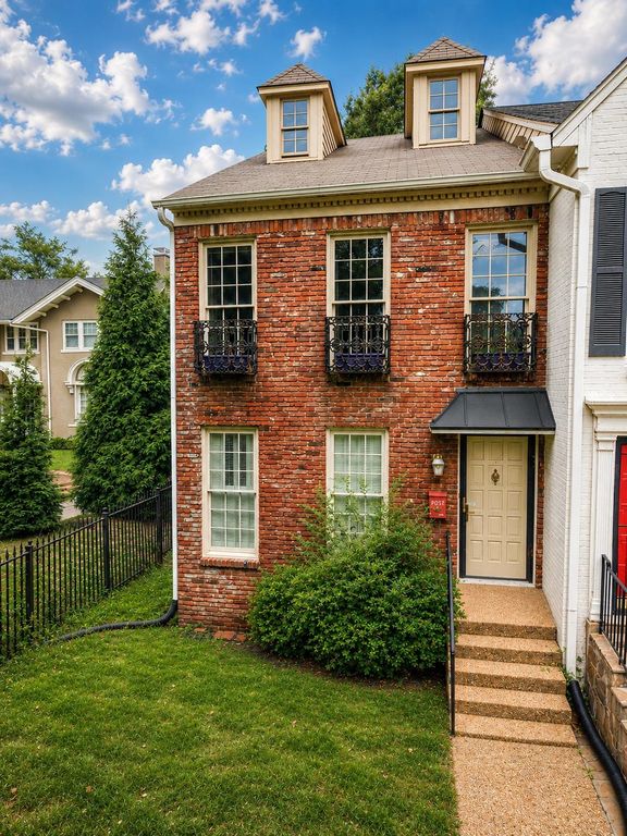 1636 CENTRAL AVE, Memphis, TN 38104