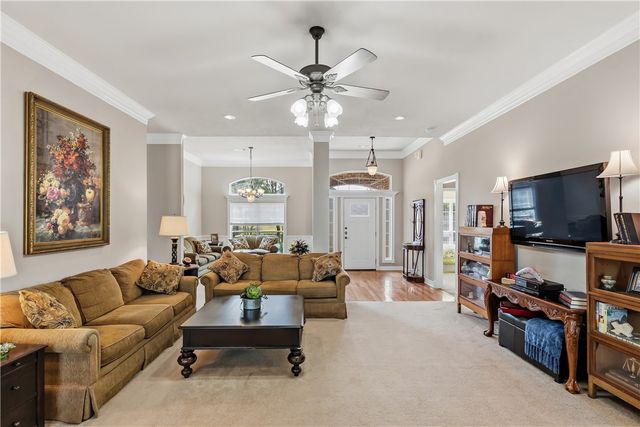 401 Sapphire Drive, College Station, TX 77844