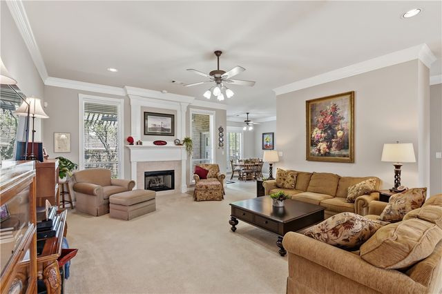 401 Sapphire Drive, College Station, TX 77844