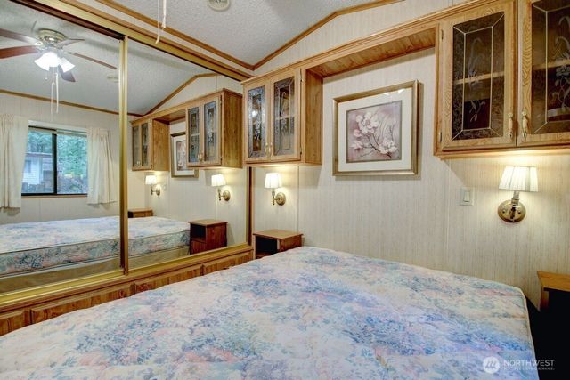 96 Sunset Circle, Deming, WA 98244