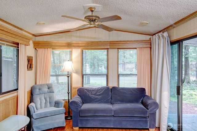 96 Sunset Circle, Deming, WA 98244