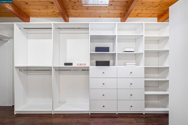 8 Oak Arbor Rd, Orinda, CA 94563