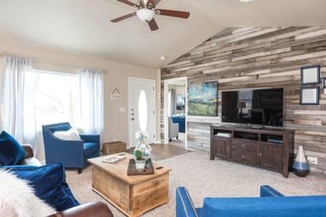 6902 Viewing PL, Austin, TX 78719