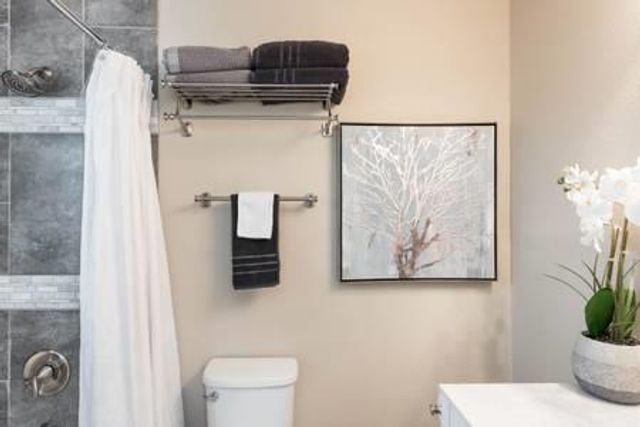 6902 Viewing PL, Austin, TX 78719