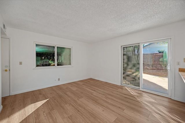 7911 Summerplace Dr, Citrus Heights, CA 95621