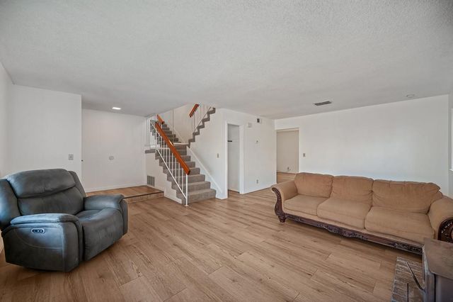 7911 Summerplace Dr, Citrus Heights, CA 95621