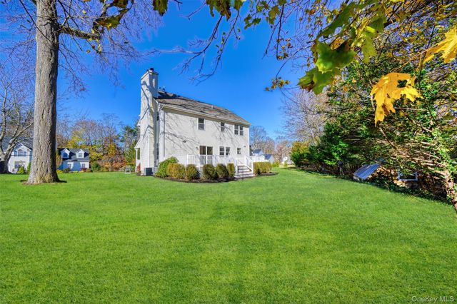 3 Ariel Court, Rocky Point, NY 11778