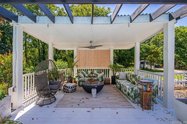 16325 Pride Valley Rd, Little Rock, AR 72223