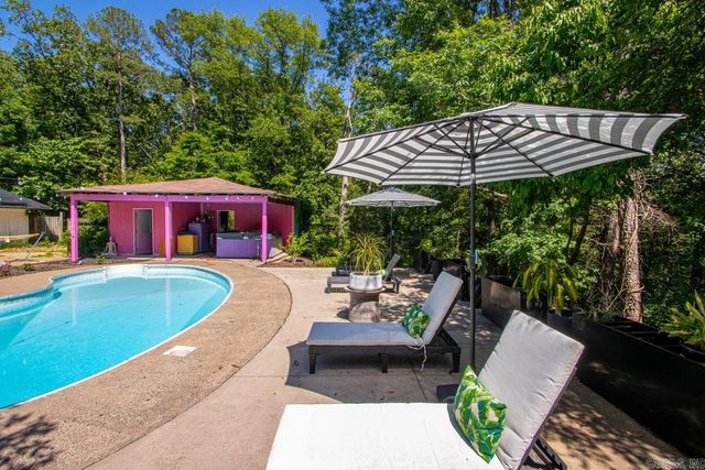 16325 Pride Valley Rd, Little Rock, AR 72223