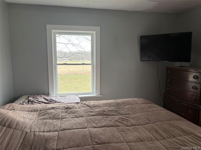 239 Rokeby Road, Red Hook, NY 12571