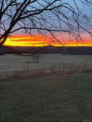 239 Rokeby Road, Red Hook, NY 12571