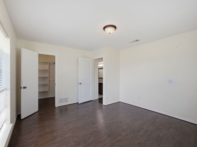 180 Davis Road, Combine, TX 75159