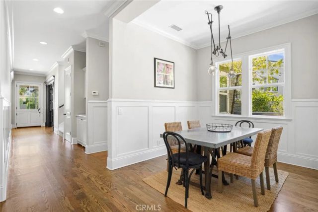 1836 Port Stanhope Place, Newport Beach, CA 92660
