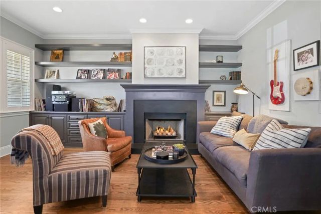 1836 Port Stanhope Place, Newport Beach, CA 92660