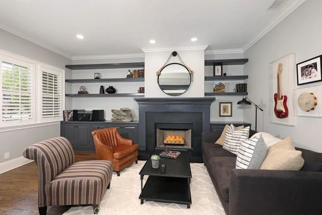 1836 Port Stanhope Place, Newport Beach, CA 92660