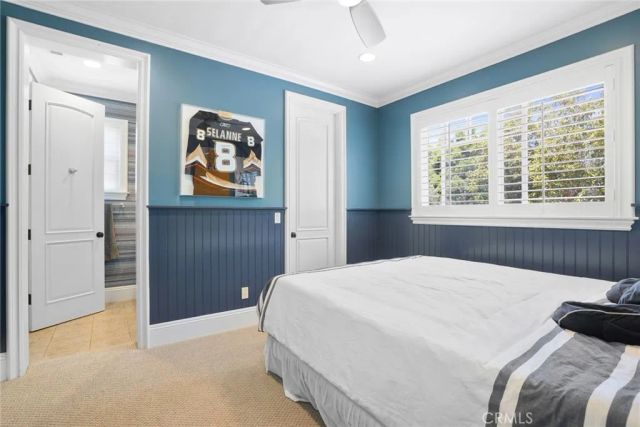 1836 Port Stanhope Place, Newport Beach, CA 92660