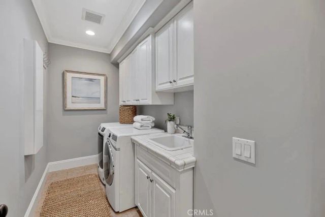 1836 Port Stanhope Place, Newport Beach, CA 92660