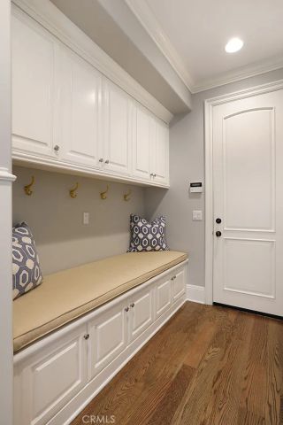 1836 Port Stanhope Place, Newport Beach, CA 92660