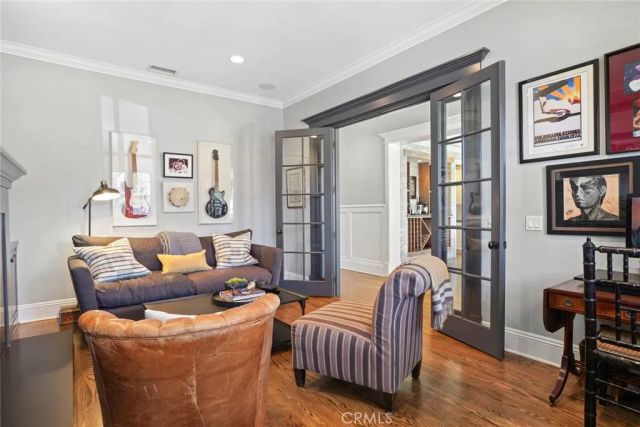 1836 Port Stanhope Place, Newport Beach, CA 92660