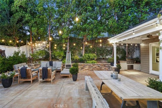 1836 Port Stanhope Place, Newport Beach, CA 92660