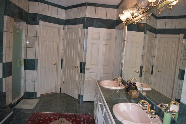 695 Sunset DR, Wimberley, TX 78676