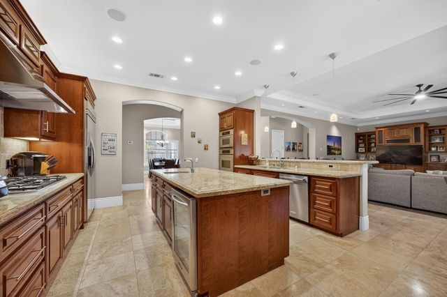 9569 De La Rosa Pl, Elk Grove, CA 95758