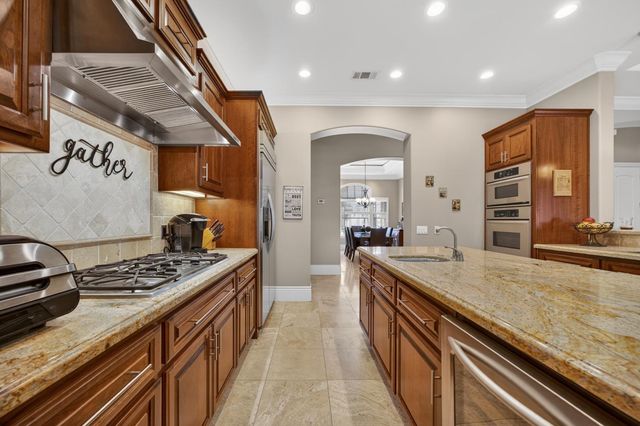 9569 De La Rosa Pl, Elk Grove, CA 95758