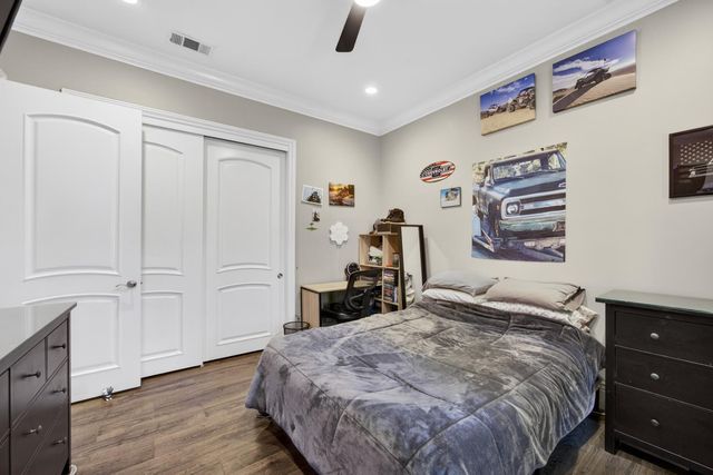 9569 De La Rosa Pl, Elk Grove, CA 95758