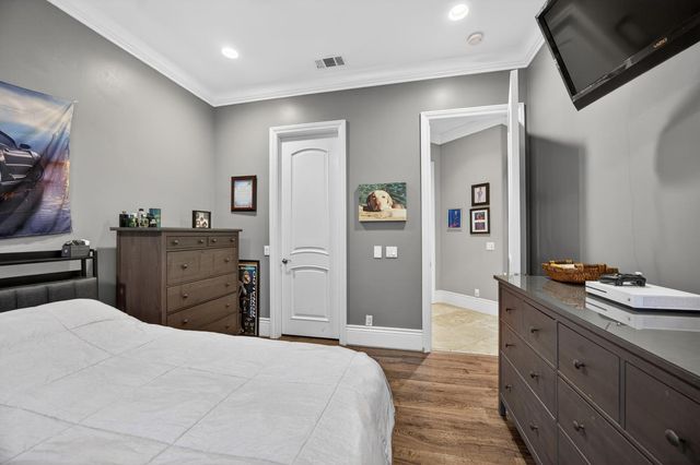 9569 De La Rosa Pl, Elk Grove, CA 95758