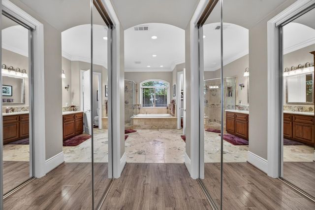 9569 De La Rosa Pl, Elk Grove, CA 95758